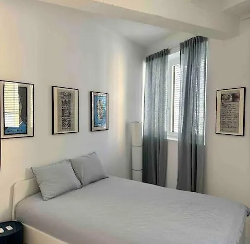 Loft Industriel En Duplex - The Urban Garage Lägenhet *